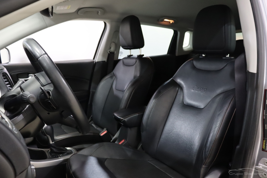 jeep compass 2.0 16v flex longitude automatico 4p 2020