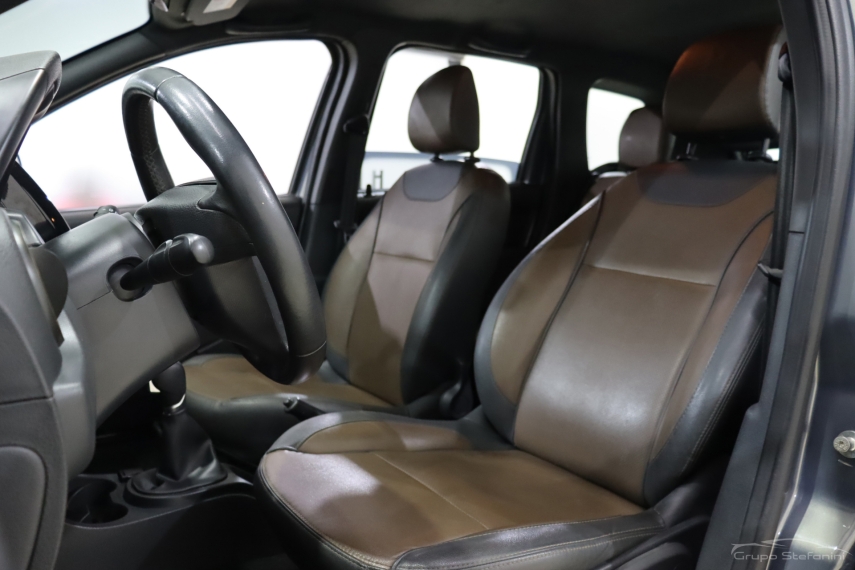 renault duster 2.0 16v hi-flex dynamique automatico flex 4p 2018