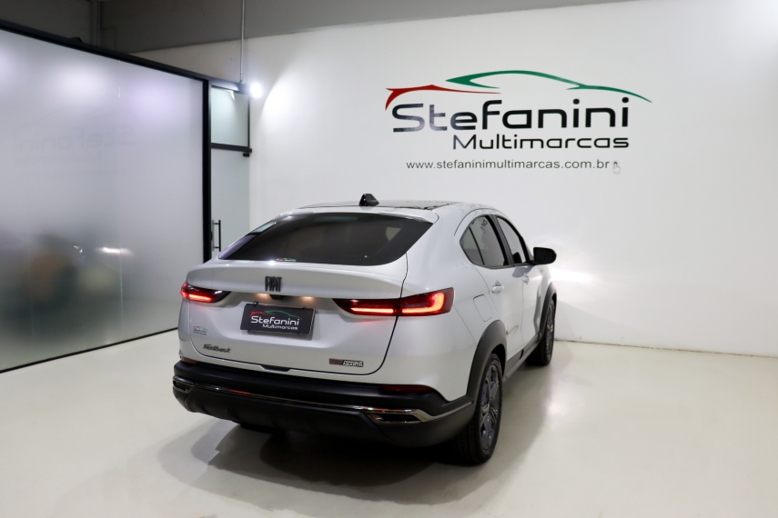 fiat fastback 1.0 turbo 200 flex cvt 4p automatico 2023