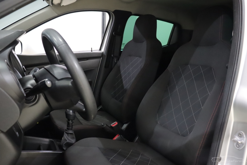 renault kwid 1.0 12v sce flex zen manual 4p 2023