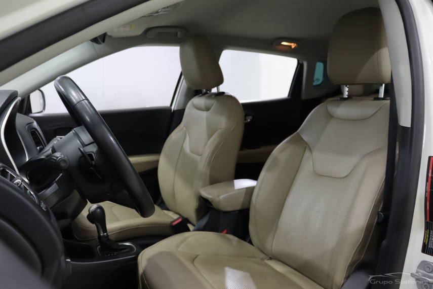 jeep compass 2.0 16v flex longitude automatico 4p 2017