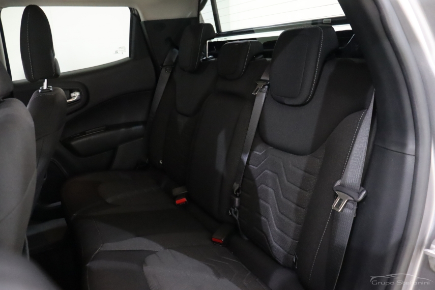 fiat toro 1.3 turbo 270 flex freedom at6 4p automatico 2023