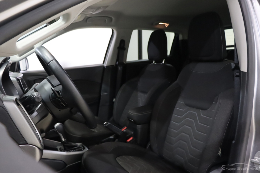 fiat toro 1.3 turbo 270 flex freedom at6 4p automatico 2023