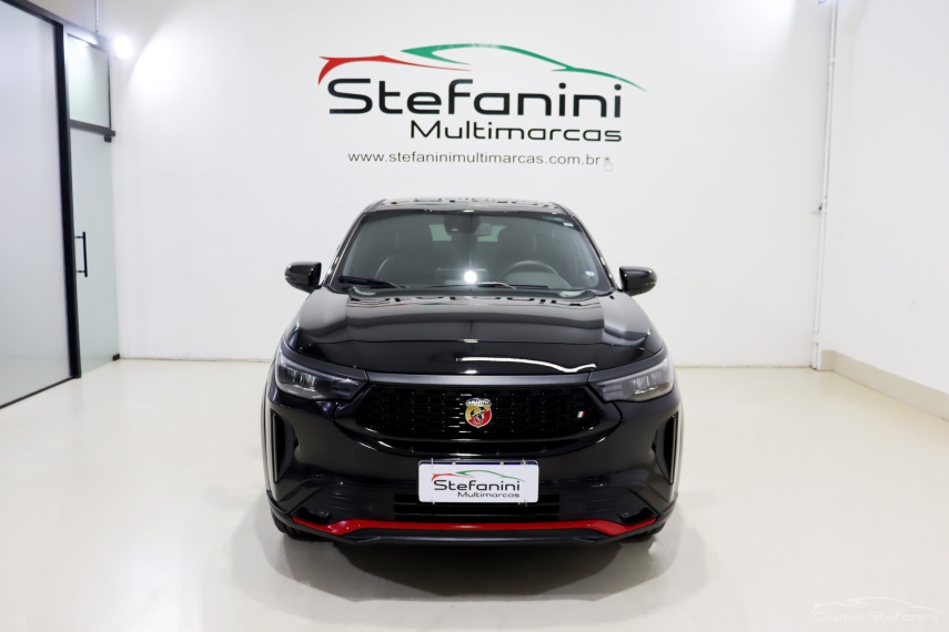 fiat fastback 1.3 turbo 270 flex abarth at6 4p automatico 2025