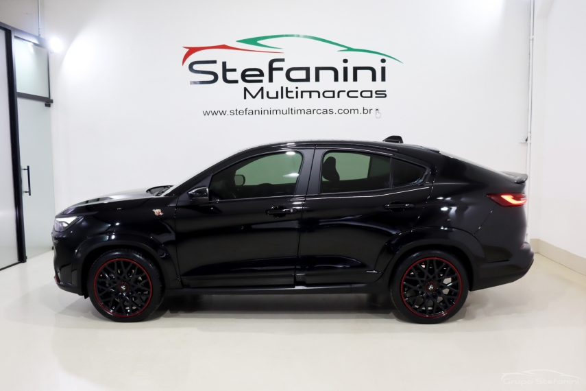 fiat fastback 1.3 turbo 270 flex abarth at6 4p automatico 2025