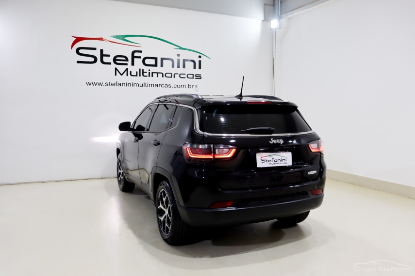 jeep compass 1.3 t270 turbo flex longitude at6 4p automatico 2025