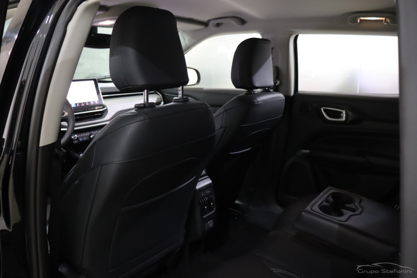 jeep compass 1.3 t270 turbo flex longitude at6 4p automatico 2025