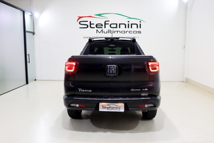 fiat toro 2.0 16v turbo diesel freedom 4wd at9 4p automatico 2021