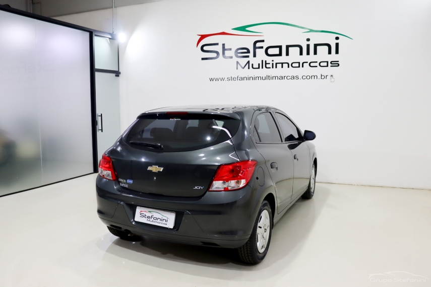 chevrolet onix 1.0 mpfi joy 8v flex 4p manual 2018