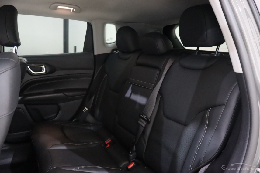 jeep compass 1.3 t270 turbo flex longitude at6 4p automatico 2025