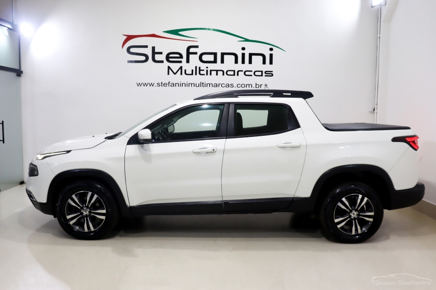 fiat toro 2.0 16v turbo diesel freedom 4wd at9 4p automatico 2022