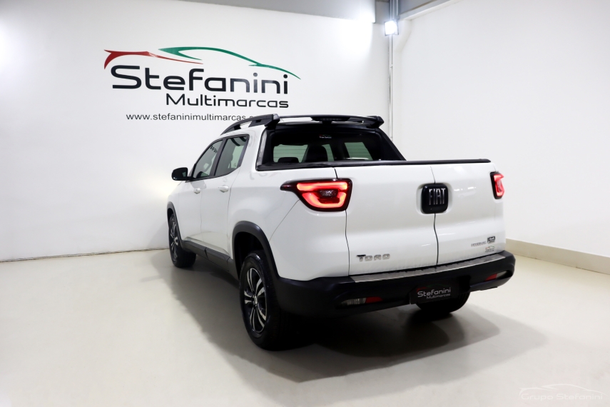 fiat toro 2.0 16v turbo diesel freedom 4wd at9 4p automatico 2022