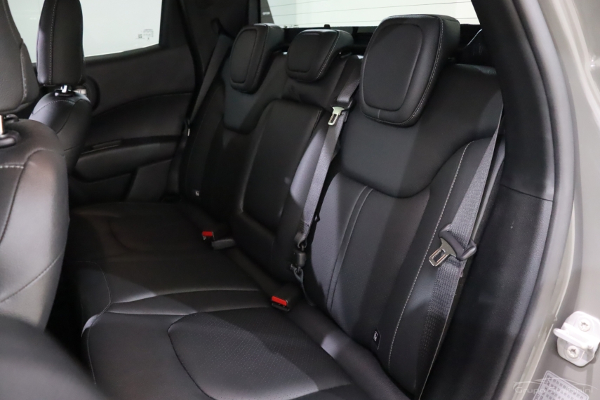 fiat toro 1.3 turbo 270 flex volcano at6 4p automatico 2025