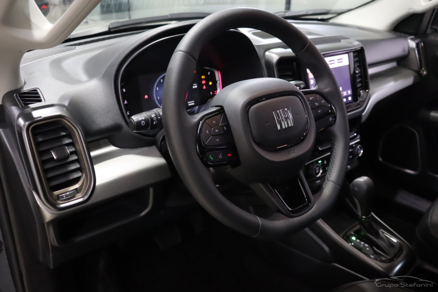 fiat toro 1.3 turbo 270 flex volcano at6 4p automatico 2025