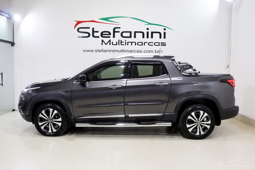 fiat toro 1.3 turbo 270 flex volcano at6 4p automatico 2024