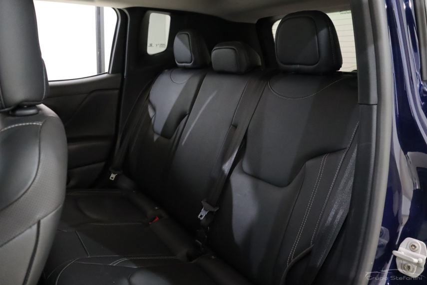 jeep renegade 1.3 t270 turbo flex longitude at6 4p automatico 2023