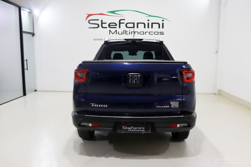 fiat toro 1.3 turbo 270 flex volcano at6 4p automatico 2025