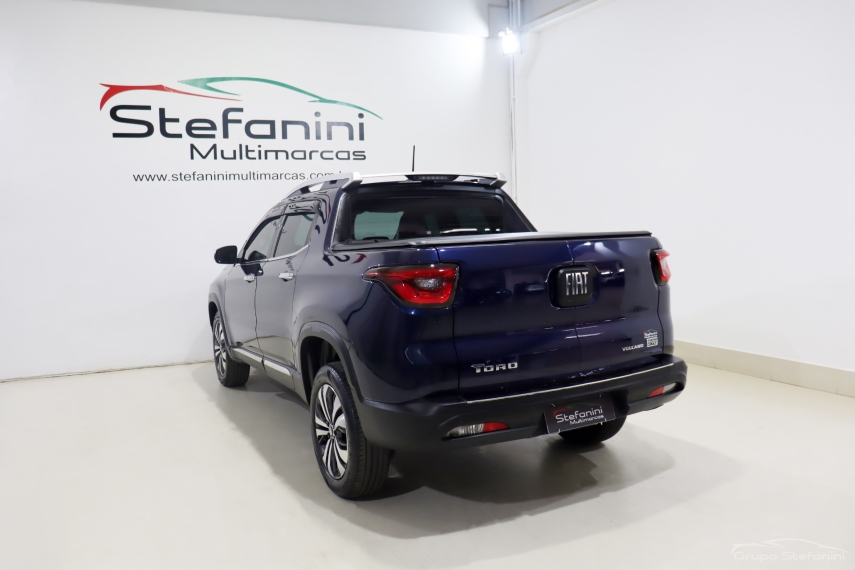 fiat toro 1.3 turbo 270 flex volcano at6 4p automatico 2025