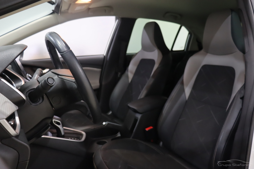 chevrolet onix 1.0 turbo flex premier automatico 4p 2020