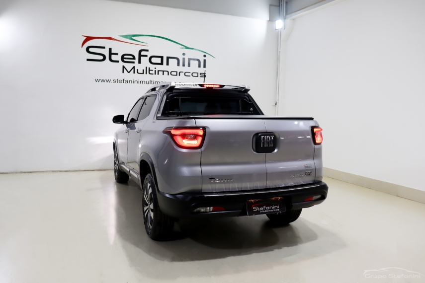 fiat toro 1.3 turbo 270 flex volcano at6 4p automatico 2024