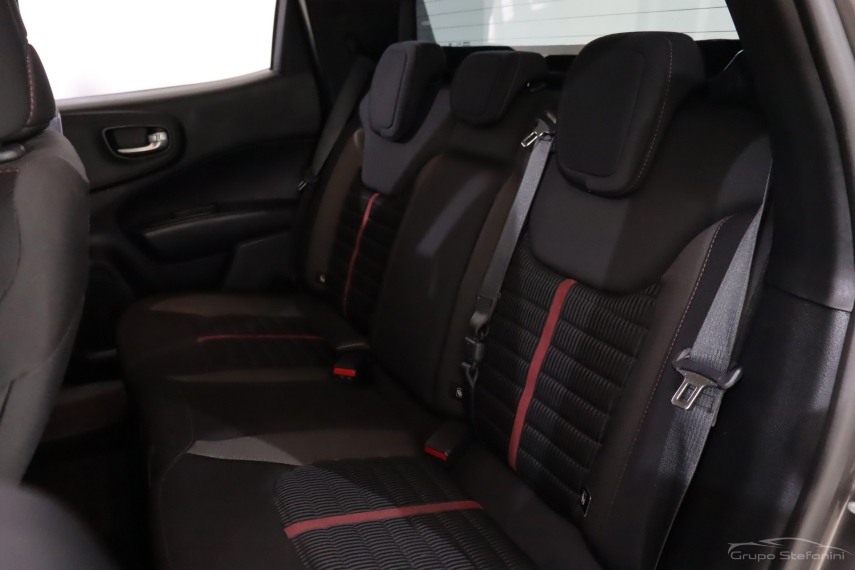 fiat toro 1.8 16v evo flex freedom at6 4p automatico 2021