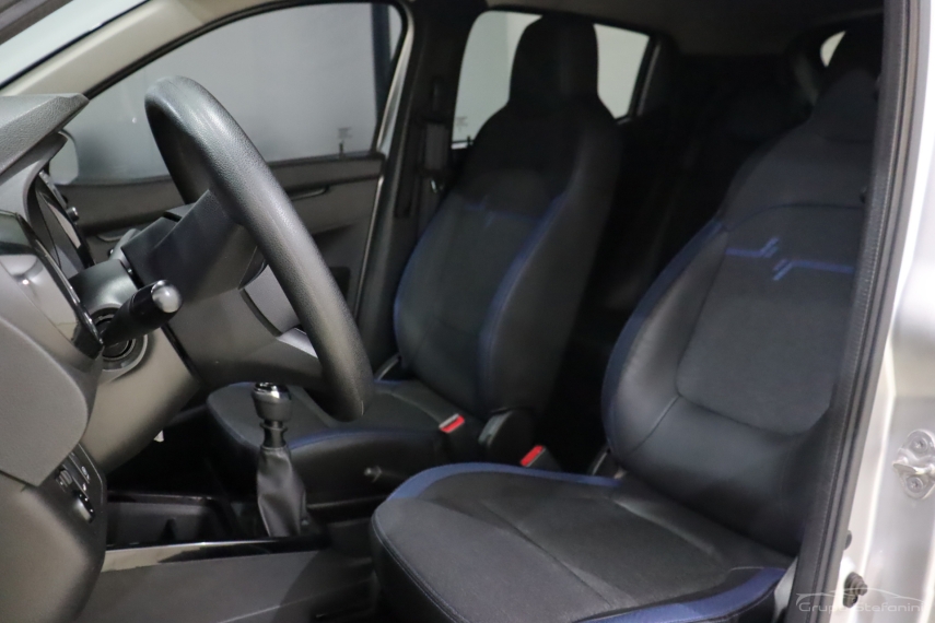 renault kwid 1.0 12v sce flex intense manual 4p 2024