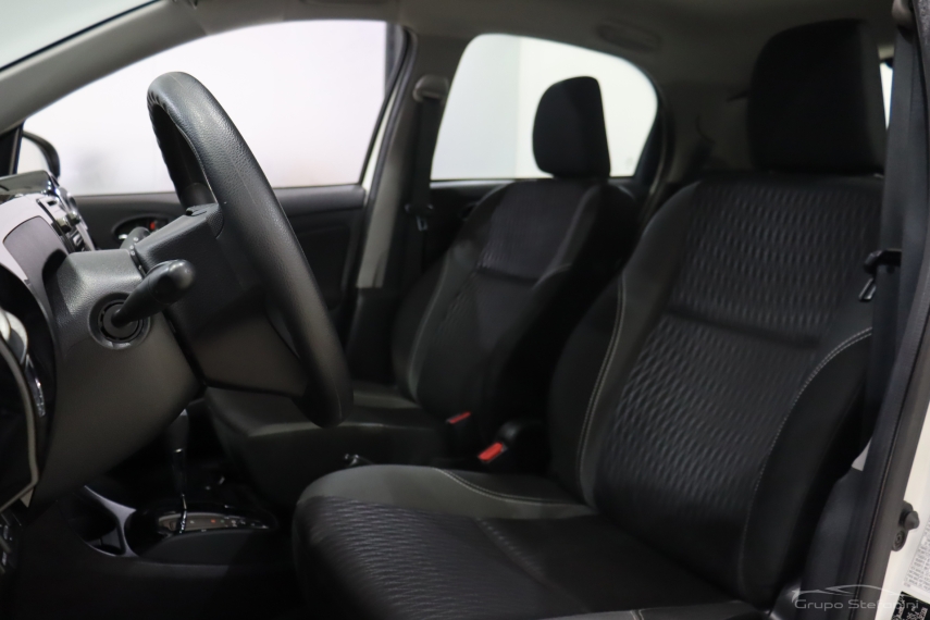 toyota etios 1.5 x plus 16v flex 4p automatico 2020