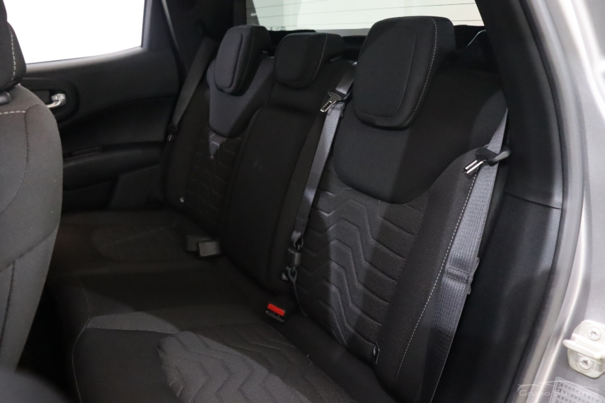 fiat toro 1.3 turbo 270 flex freedom at6 4p automatico 2025