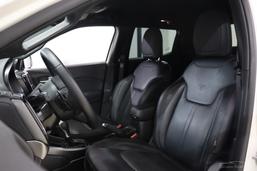 fiat toro 1.3 turbo 270 flex volcano at6 4p automatico 2023