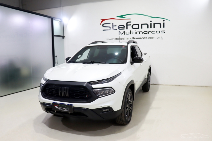 fiat toro 1.3 turbo 270 flex volcano at6 4p automatico 2023