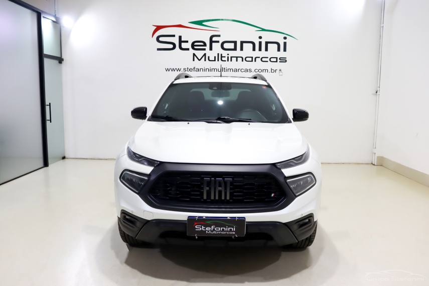 fiat toro 1.3 turbo 270 flex volcano at6 4p automatico 2023