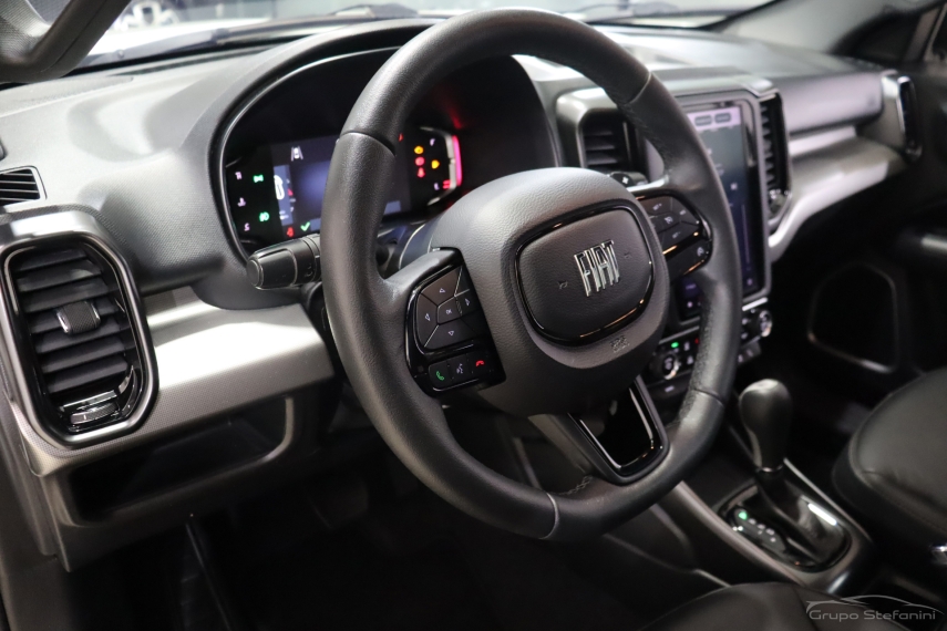 fiat toro 1.3 turbo 270 flex volcano at6 4p automatico 2023
