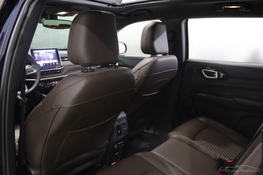 jeep commander 1.3 t270 turbo flex overland at6 4p automatico 2022