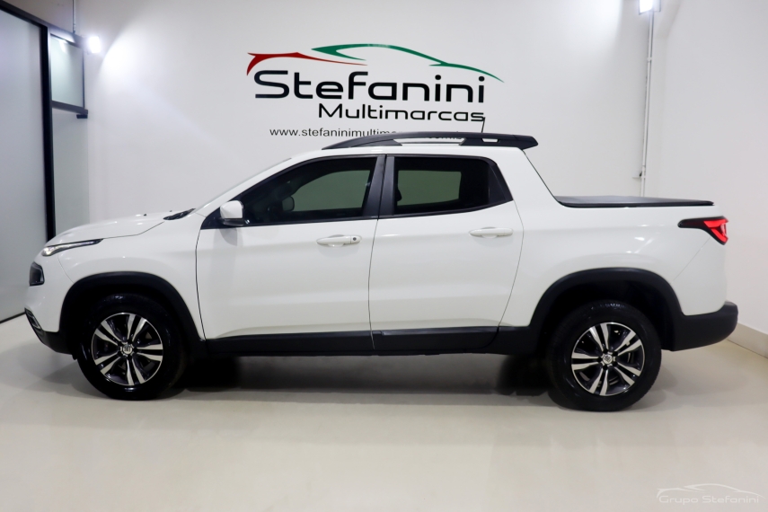 fiat toro 2.0 16v turbo diesel freedom 4wd at9 4p automatico 2022