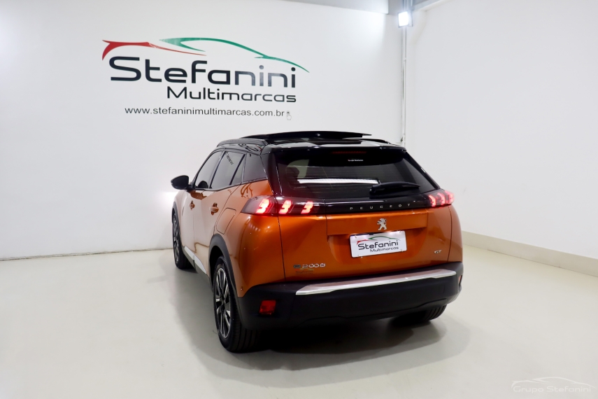 peugeot 2008 50 kw eletrico e-gt automatico 5.0 4p 2023