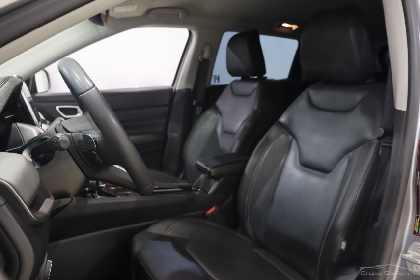 jeep compass 1.3 t270 turbo flex longitude at6 4p automatico 2023