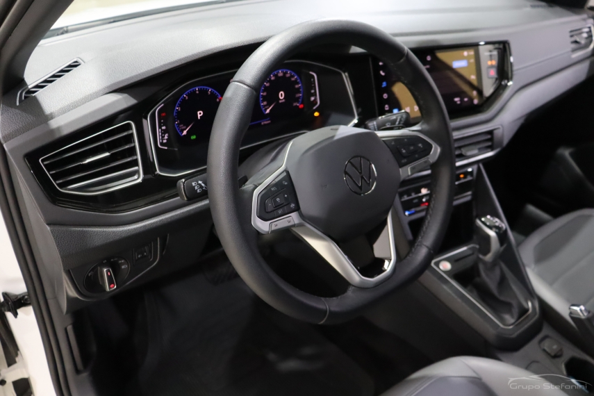 volkswagen nivus 1.0 200 tsi total flex highline automatico 4p 2024