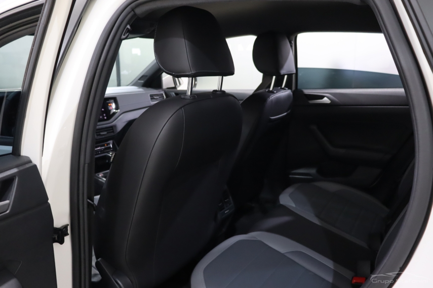 volkswagen nivus 1.0 200 tsi total flex highline automatico 4p 2024