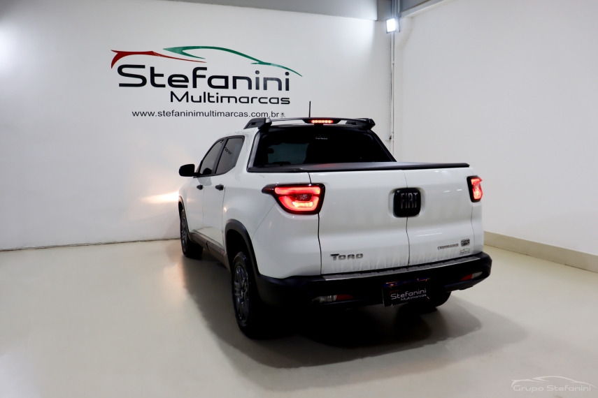 fiat toro 1.3 turbo 270 flex endurance at6 4p automatico 2023
