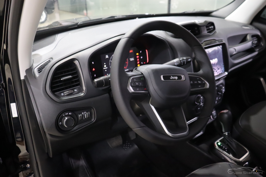 jeep renegade 1.3 t270 turbo flex longitude at6 4p automatico 2026