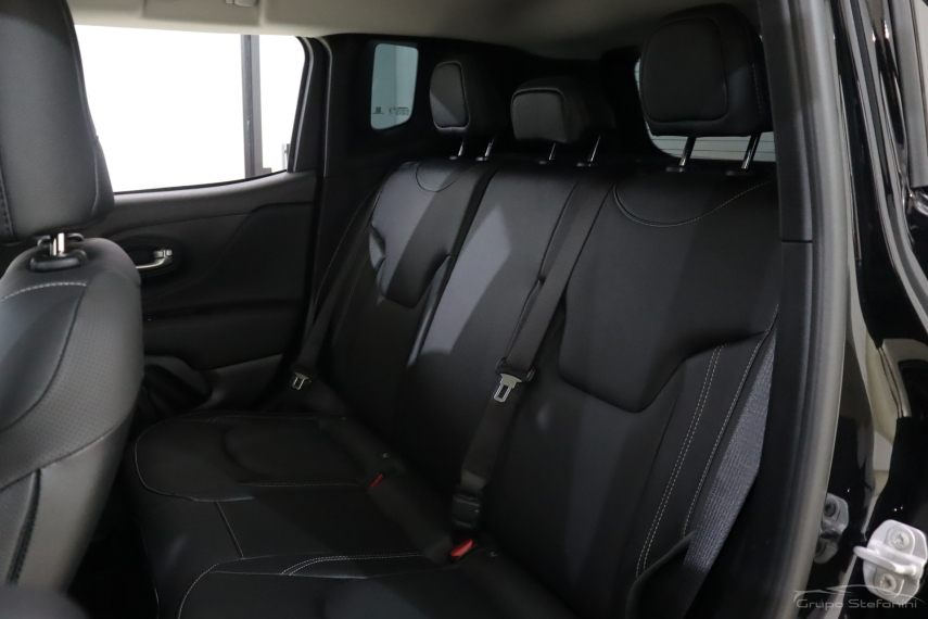 jeep renegade 1.3 t270 turbo flex longitude at6 4p automatico 2026