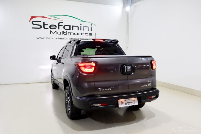 fiat toro 1.3 turbo 270 flex freedom at6 4p automatico 2022