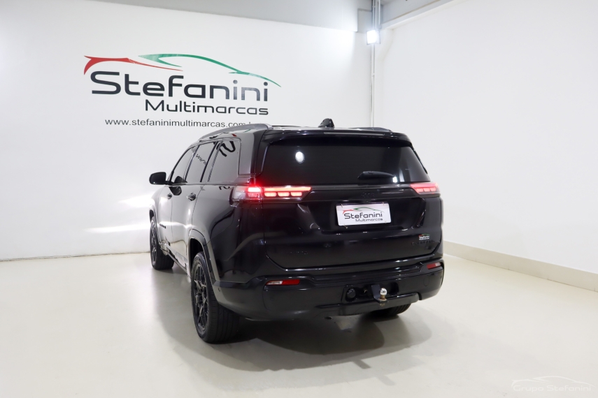 jeep commander 2.0 td380 turbo diesel overland at9 4p automatico 2022