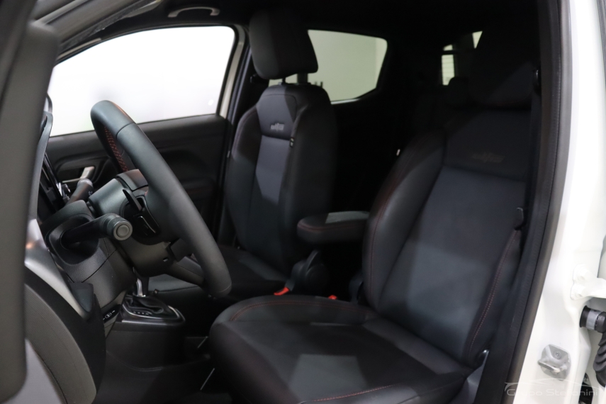 fiat strada 1.0 turbo 200 flex ultra cd cvt 4p automatico 2025