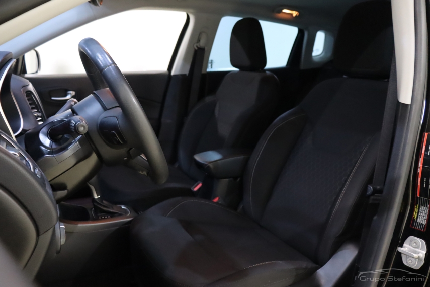 jeep compass 2.0 16v flex sport automatico 4p 2017