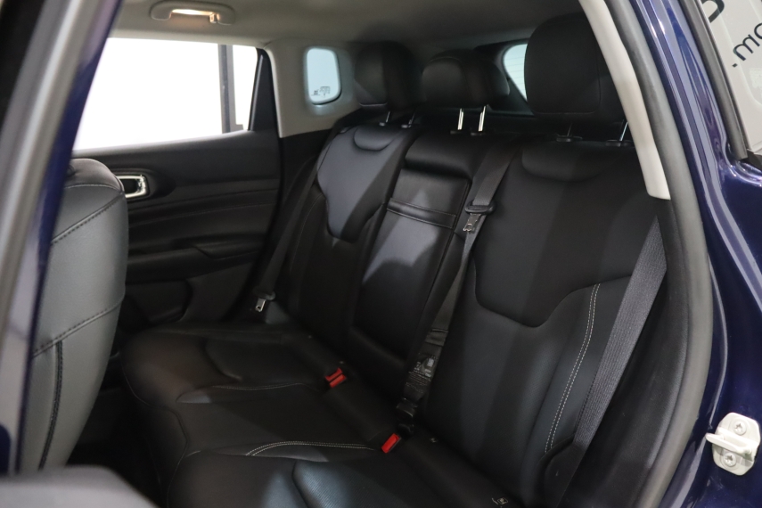 jeep compass 1.3 t270 turbo flex longitude at6 4p automatico 2024