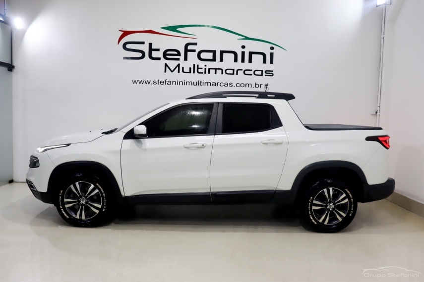 fiat toro 2.0 16v turbo diesel freedom 4wd at9 4p automatico 2022