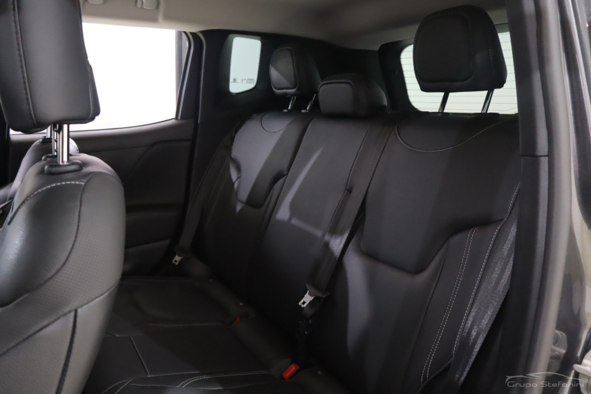 jeep renegade 1.3 t270 turbo flex longitude at6 4p automatico 2024