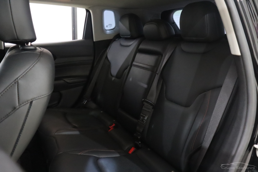 jeep compass 2.0 td350 turbo diesel trailhawk at9 4p automatico 2023