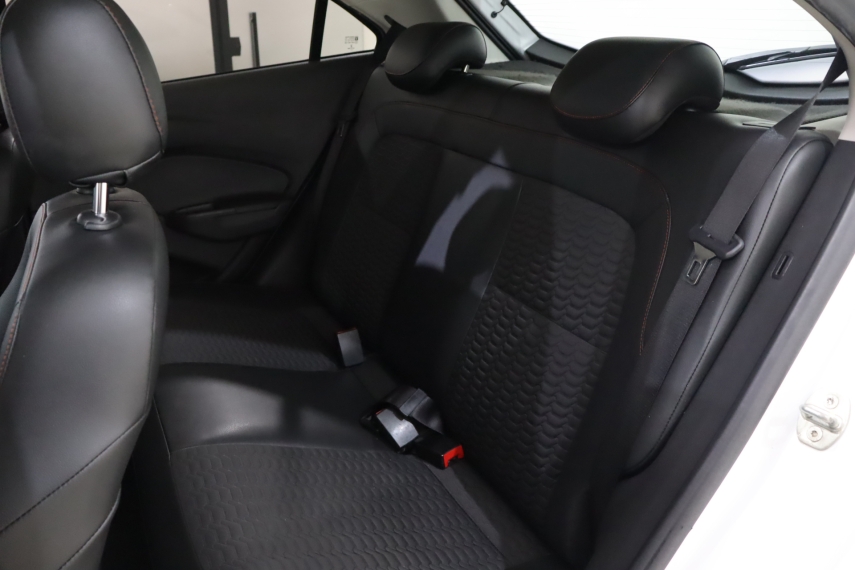 chevrolet onix 1.4 mpfi effect 8v flex 4p manual 2018